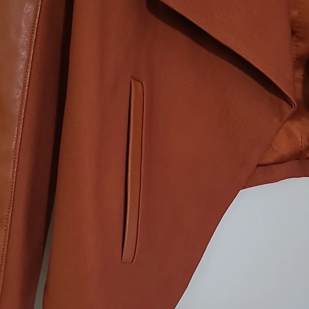 NWOT G by Giuliana copper colored cropped jacket Sz 2 or M - Picture 2 of 8